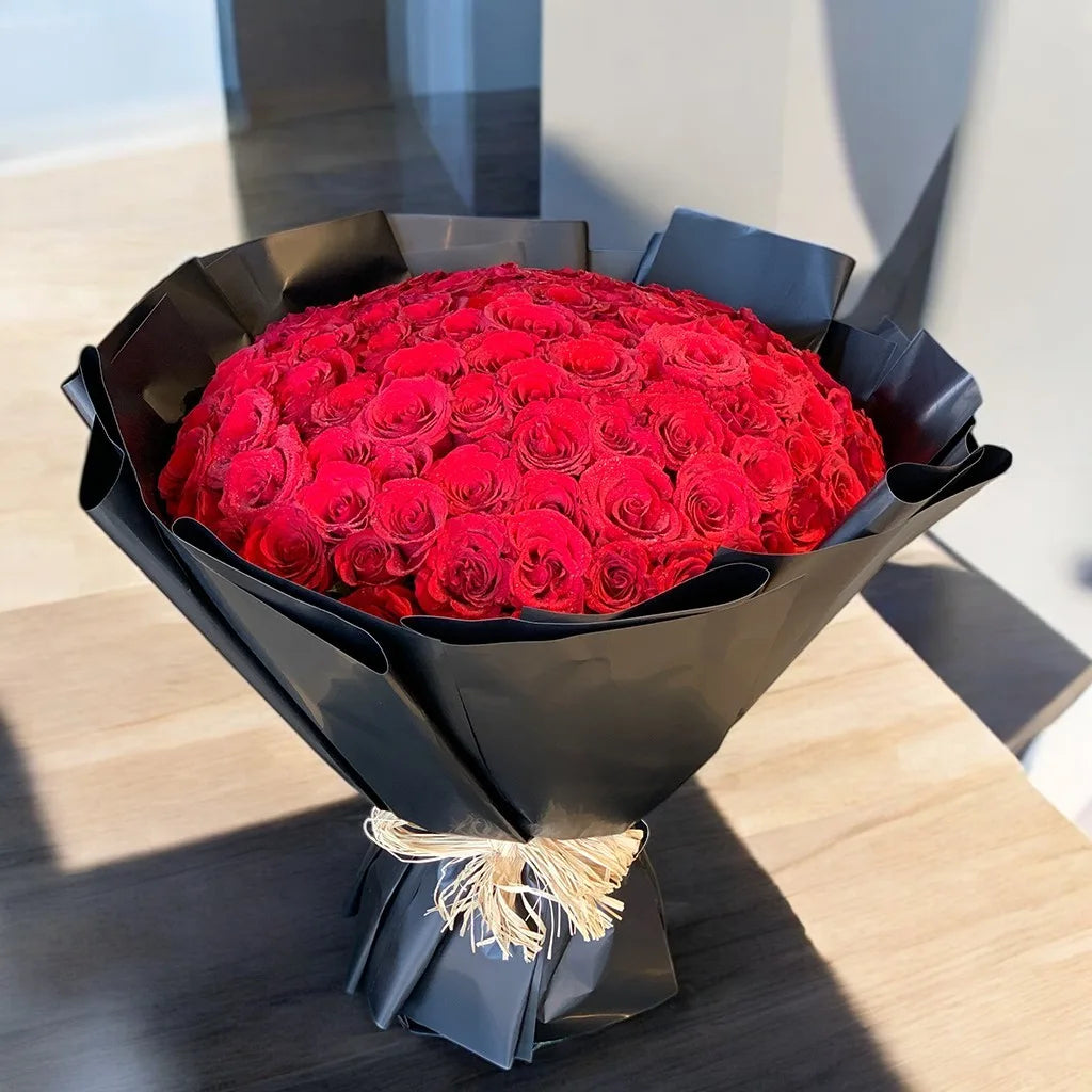 100 Day Roses 100 Red Roses Bouquet – Flower Emporium