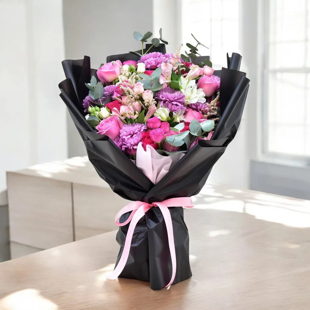 30 Roses Spray Mixed Roses and Spray Roses – Flower Emporium