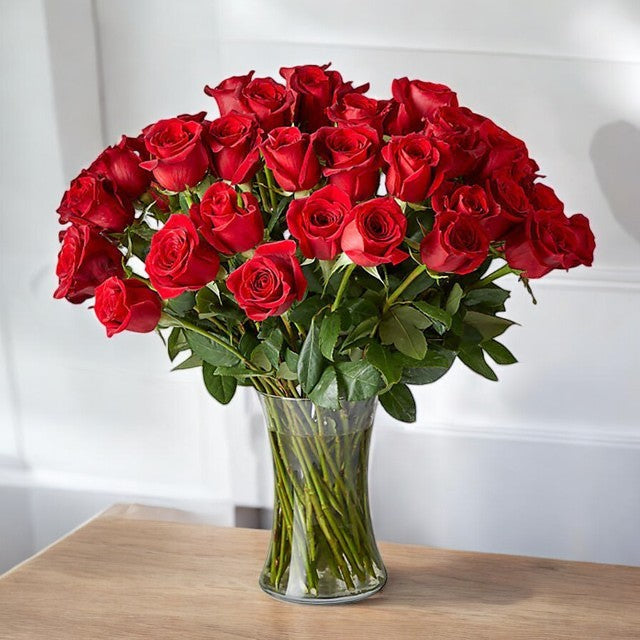 Red Roses Vase