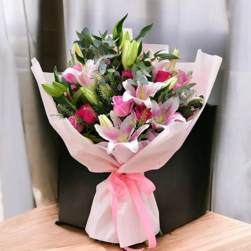 Roses and Lilies Bouquet